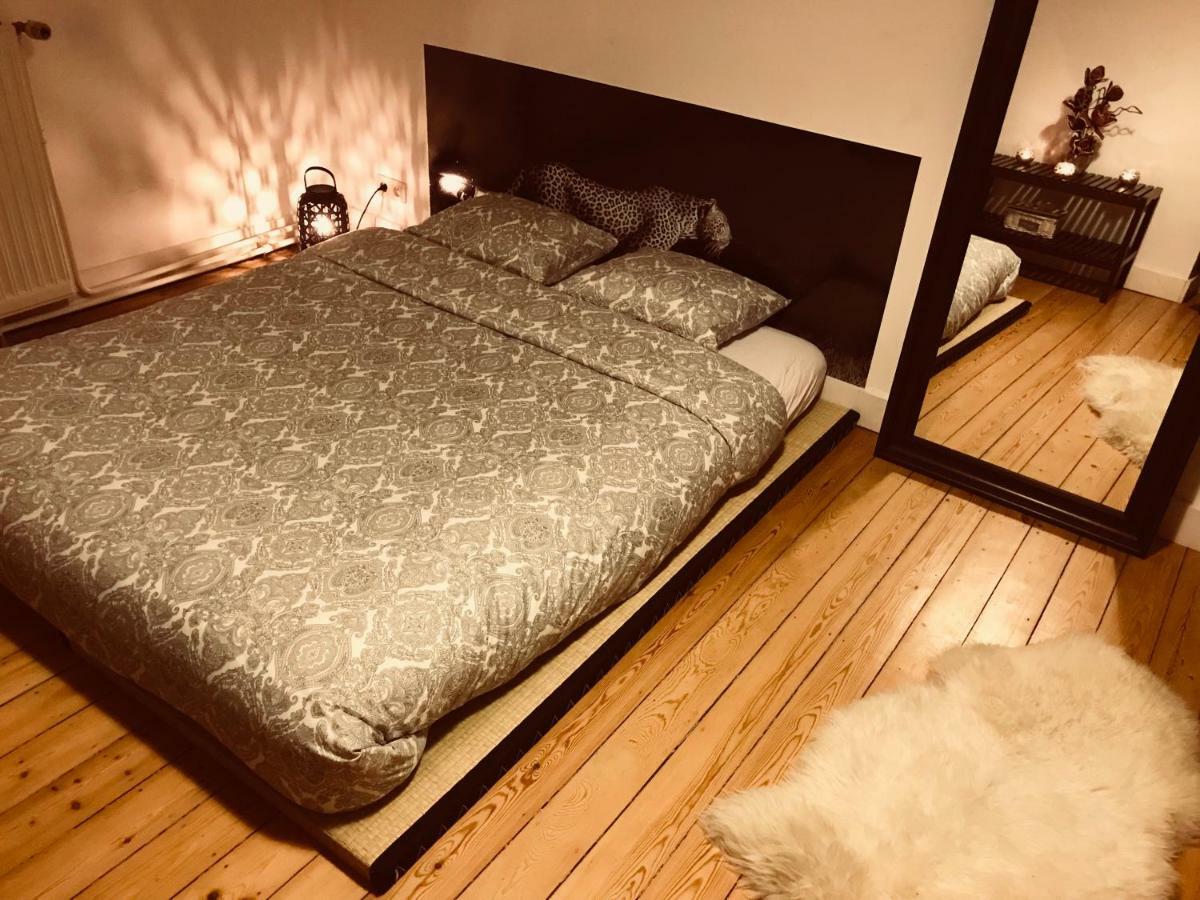 Chic Cocoon Guest House Saint-Gilles ภายนอก รูปภาพ