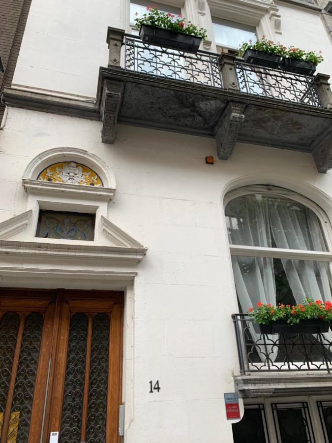 Chic Cocoon Guest House Saint-Gilles ภายนอก รูปภาพ
