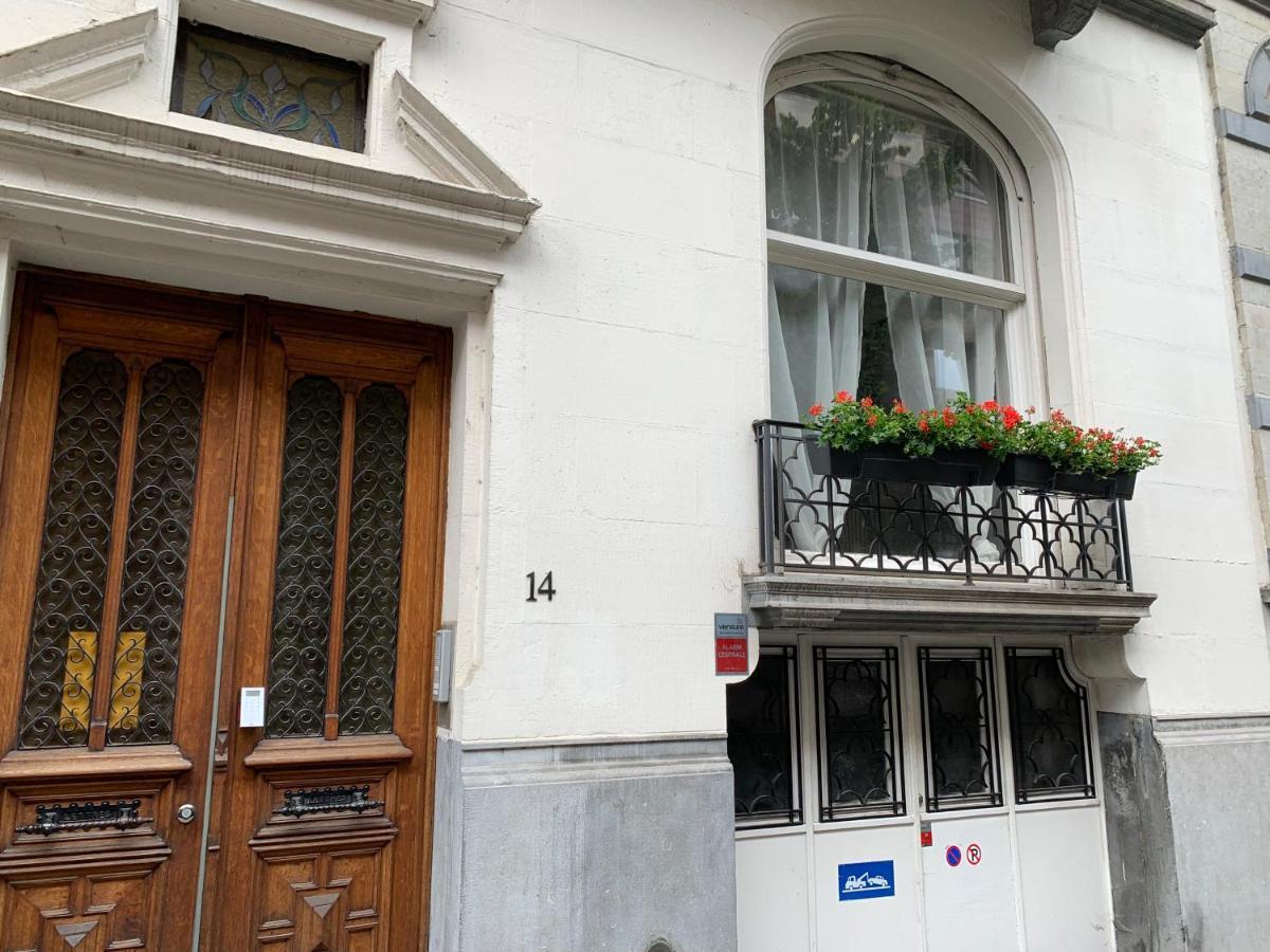 Chic Cocoon Guest House Saint-Gilles ภายนอก รูปภาพ